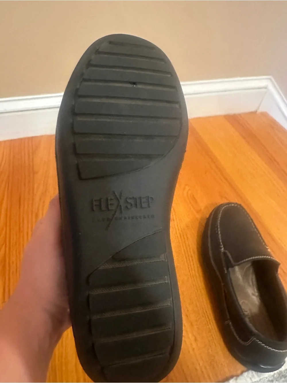 G.H. Bass & Co. Black Slip-On Leather Moccasin Loafers